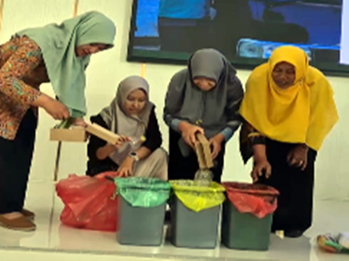 UMPO dan ‘Aisyiyah Ponorogo Perkuat Gerakan Pengelolaan Sampah Plastik Berbasis 3R