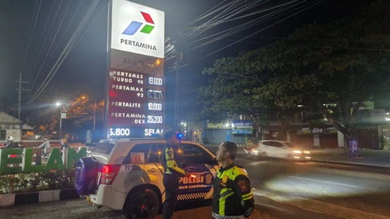 Sistem SPBU Sempat Terkendala, Polres Ponorogo Terjunkan Personel ke Enam Lokasi